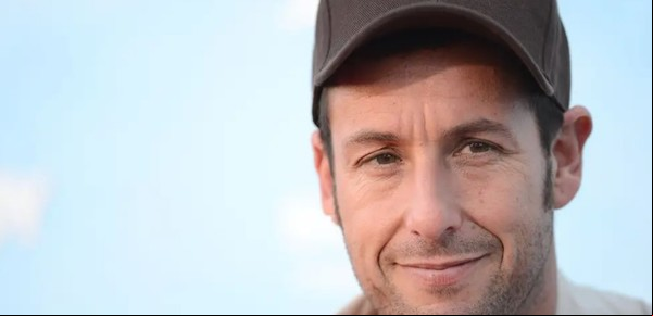 En su próxima comedia para Netflix, Adam Sandler trabajará junto a toda su familia