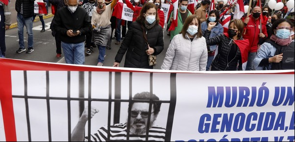 Perú: la Justicia rechazó un pedido de la esposa de Abimael Guzmán para recuperar su cadáver
