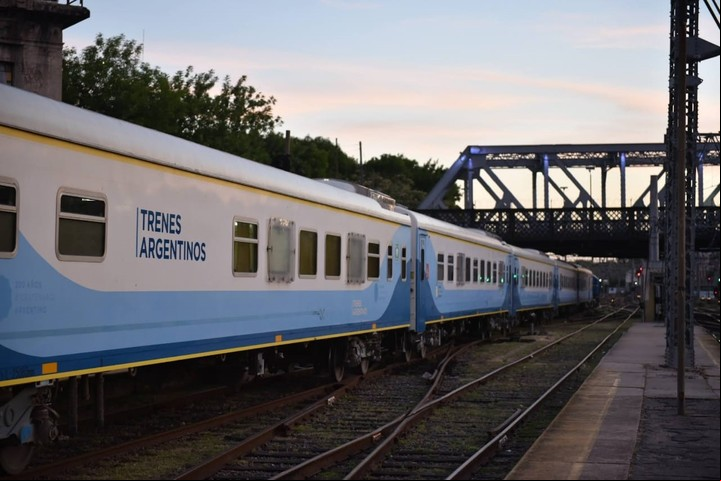 Desde este viernes se habilitarán los camarotes en los servicios de larga distancia de trenes argentinos.