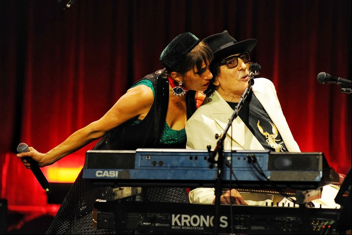 Hilda Liazarazu, una de las "voces de auxilio" de Charly, a quien acompañó durante más de una década. Foto Martín Bonetto