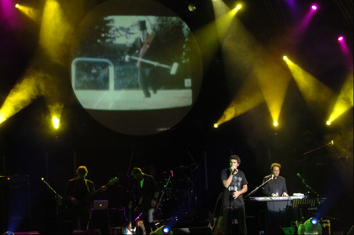 The End en el Gran Rex; un escenario que los vio crecer y ahora los verá festejar sus 30 años. Foto Mario Quinteros