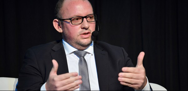 El secretario de Finanzas reconoció "la necesidad y la ansiedad por el acuerdo con el Fondo: trabajamos cada semana"