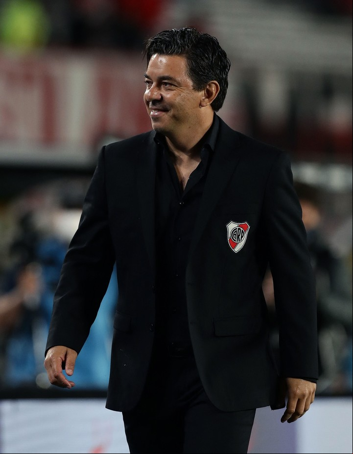 Gallardo ovacionado en la goleada a Patronato./(Photo by ALEJANDRO PAGNI / AFP)