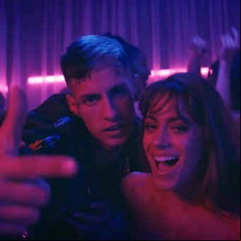 Así es Bar, la canción que Tini Stoessel estrenó en dueto con L-Gante