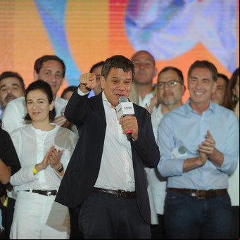 Sorpresa en una nueva encuesta: quién es el opositor con mejor imagen entre los votantes K