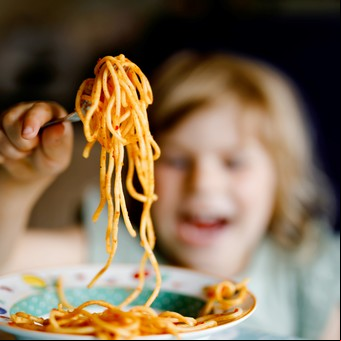 Qué es TERIA, un trastorno alimentario que aumenta entre los chicos