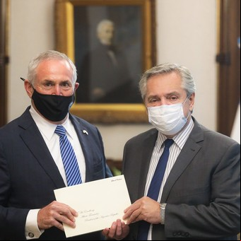 Gesto a Washington: Alberto Fernández recibió al nuevo embajador de Estados Unidos en medio de las negociaciones del FMI