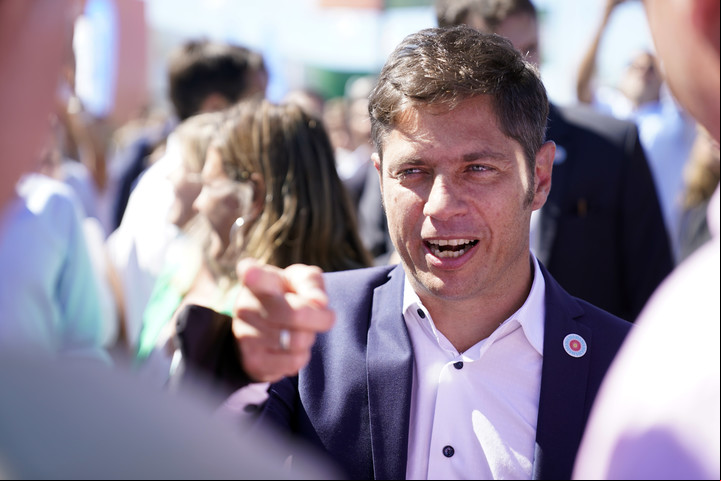 "Hay que reforzar todo lo que tiene que ver con las políticas estatales de mejora de ingresos y istración de precios", señaló el gobernador bonaerense. Foto: Maxi Failla