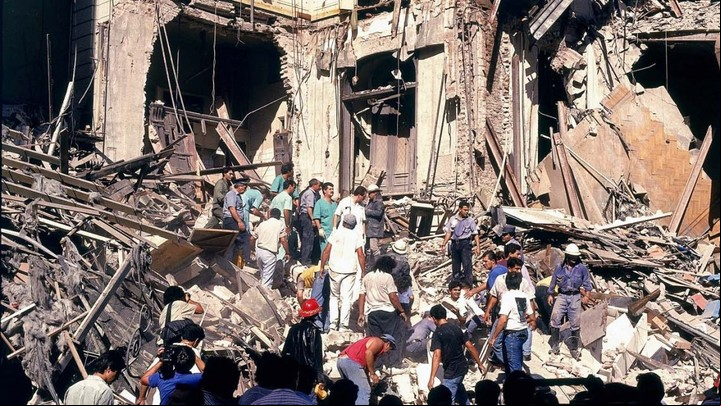 El atentado a la Embajada de Israel fue el 1992 y dejó 29 muertos.