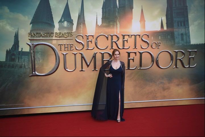JK Rowling en el preestreno mundial. La película estrenará en la Argentina el 14 de abril. Foto: EFE