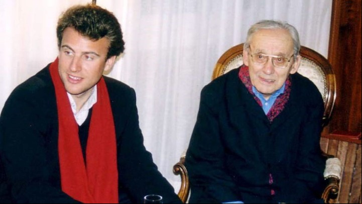 Emmanuel Macron y Paul Ricoeur fotografiados en febrero de 2003.