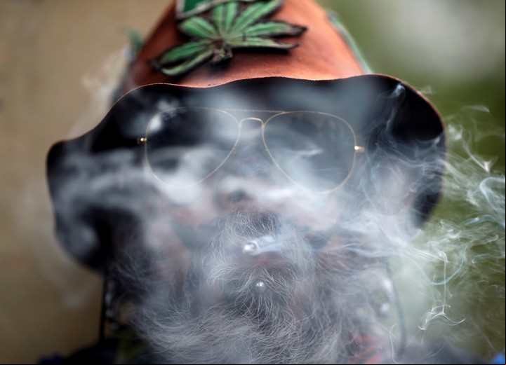 El boom del cannabis en Tailandia ha sido aupado por la ambigua legislación y la falta de regulación para su consumo. Foto: EFE