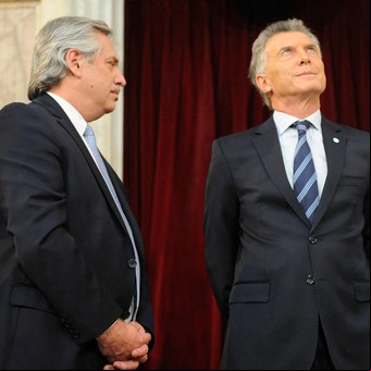 La exasperación de los propios con Alberto Fernández y las bendiciones de Mauricio Macri para 2023