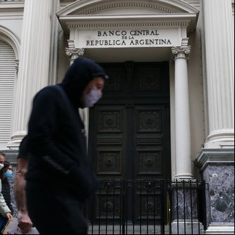 Tras el anuncio de Silvina Batakis se recalentó el dólar cripto y se disipa la idea de un feriado bancario y cambiario