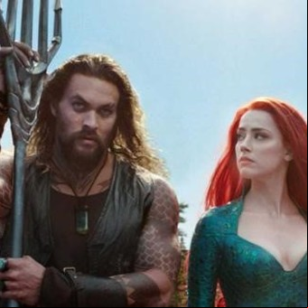 Aquaman: con 2 Batman, nuevas refilmaciones y proyecciones de prueba continuas buscan mejorar la secuela