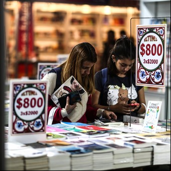 ¿Cuánto cuesta pasar un día en la Feria del Libro?