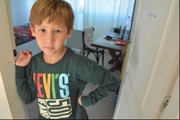 Un niño brillante, dos padres desesperados y un enemigo impensado: la escuela
