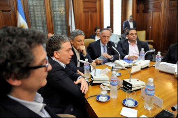 Mauricio Macri muestra a sus ex ministros, con ánimo de reivindicación y la mirada en 2023
