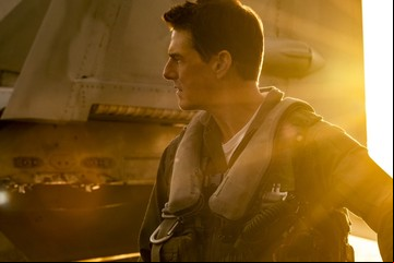 Top Gun: Maverick superó a Titanic como la séptima película más taquillera en los Estados Unidos