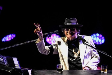 Cómo es "La lógica del escorpión", el nuevo álbum de Charly García, que por fin ya está listo para salir