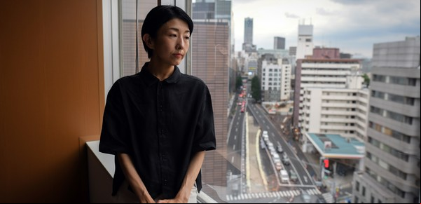 Una directora imagina un Japón donde los ancianos se ofrecen como voluntarios para morir