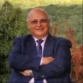 La nueva vida de Luis con prótesis de pene tras un cáncer de próstata: "Quería una vida sexual activa"