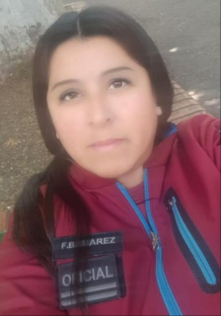 La oficial de la Policía de la Ciudad Flavia Beatriz Juárez mató a un inocente al disparar luego de que le robaran el celular. La condenaron a perpetua. Foto Facebook.