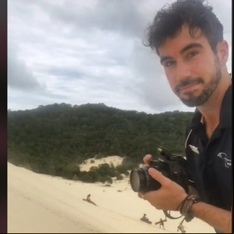 Sacaba fotos en el mar, pisó por accidente lo que parecía una piedra y recibió una mala noticia