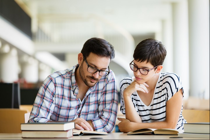 Tauro, Virgo y Capricornio aprender a conectar con sus emociones e intuición con los amigos de Cáncer, Escorpio y Piscis. Foto: ilustración Shutterstock.