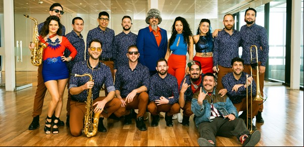 "Gente motosierra y gente que no", otra banda cambia la letra de una canción para apuntar contra Javier Milei 