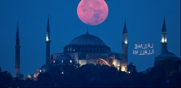 Dónde queda Estambul y cómo llegar