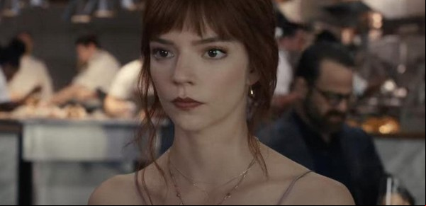 Anya Taylor-Joy, un peligro al volante: hizo una película en la que manejó alocadamente y sin licencia