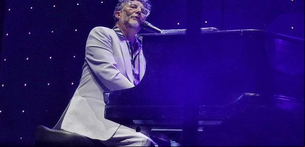 Amores, rupturas, excesos y más: la vida de Fito Páez en veinte canciones