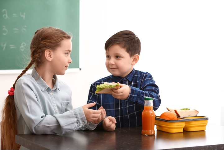 Es importante que en aquellas situaciones en las que ellos no quieran compartir validemos dicha decisión. Foto ilustración Shutterstock.