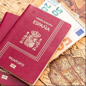 Emigrar a España: cuál es la mayor dificultad de los argentinos que se van y por qué