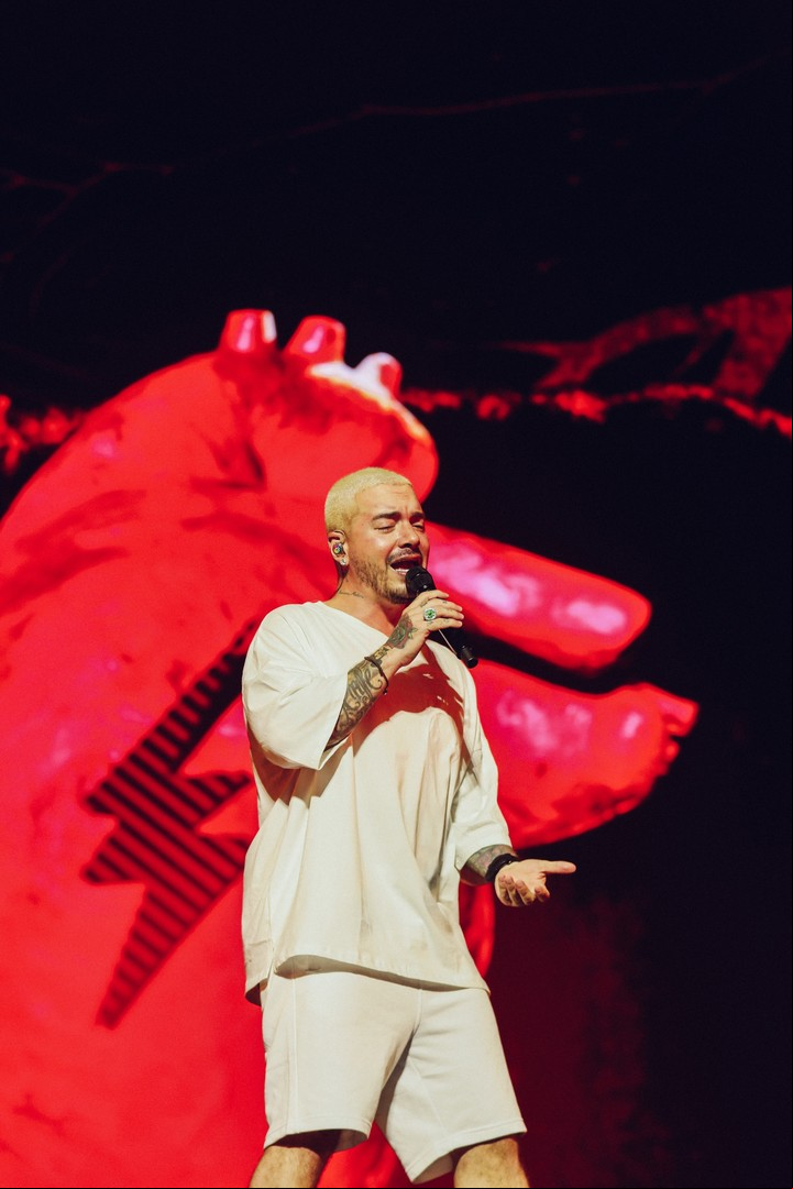 J Balvin emocionó al público argentino. Foto gentileza Universal Music.