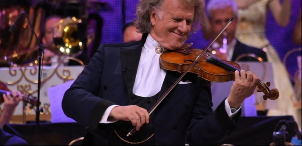 André Rieu, el Duki del vals,  juntó 30 mil personas en sus tres fechas porteñas