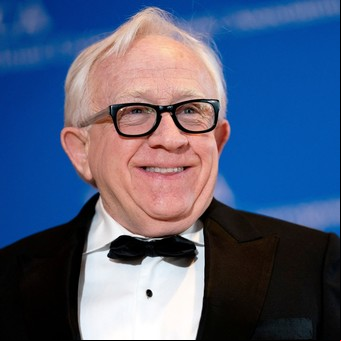 Murió el cómico Leslie Jordan  en un accidente de tránsito en Los Ángeles