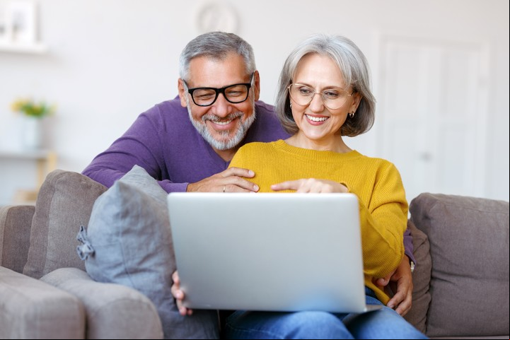 La fecha de pago para jubilados si el DNI termina en 7. Foto ilustración Shutterstock.