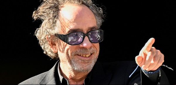 Tim Burton, ahora director de Merlina, rechazó filmar La familia Addams hace más de 30 años