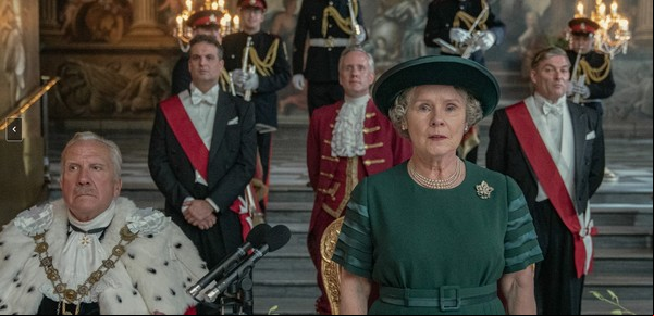 The Crown: la policía encontró un maniquí en el río, y creían que era de un asesinado