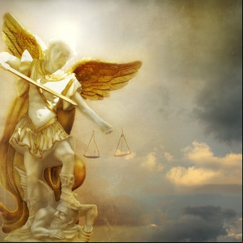 La oración al arcángel San Miguel para lograr la prosperidad y abundancia 