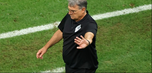 Martino renunció sin vueltas como DT de México: "Asumimos el fracaso en esta Copa del Mundo"