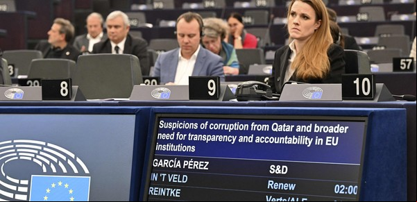 "Qatargate": ¿Por qué el emirato tendría interés en sobornar a Eurodiputados?