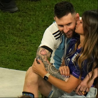 La profunda emoción de Lionel Messi por el texto de Hernán Casciari: "Con Antonela nos pusimos a llorar"