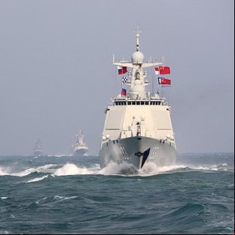 Beijing niega que esté por enviar armas a Rusia y advierte: "Estados Unidos no puede dar órdenes a China"