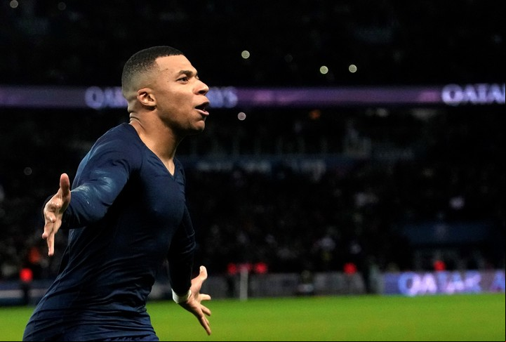 Kylian Mbappé -goleador en Qatar- será, casi seguro, una de las caras del próximo Mundial. (AP Foto/Thibault Camus)