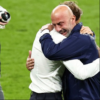 Gianluca Vialli: cómo se convirtió en el "amuleto" de Italia en el torneo que le dio su última gran alegría en el fútbol