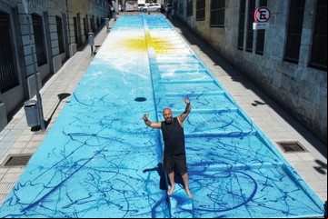 La Scaloneta ya tiene su homenaje celeste y blanco en una escalinata del Microcentro