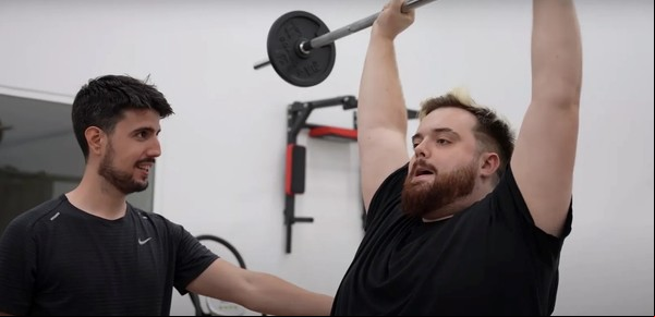 "El sobrepeso es un problema para mí y quiero cambiarlo": Ibai Llanos instaló un gimnasio en su casa y compartió sus avances
